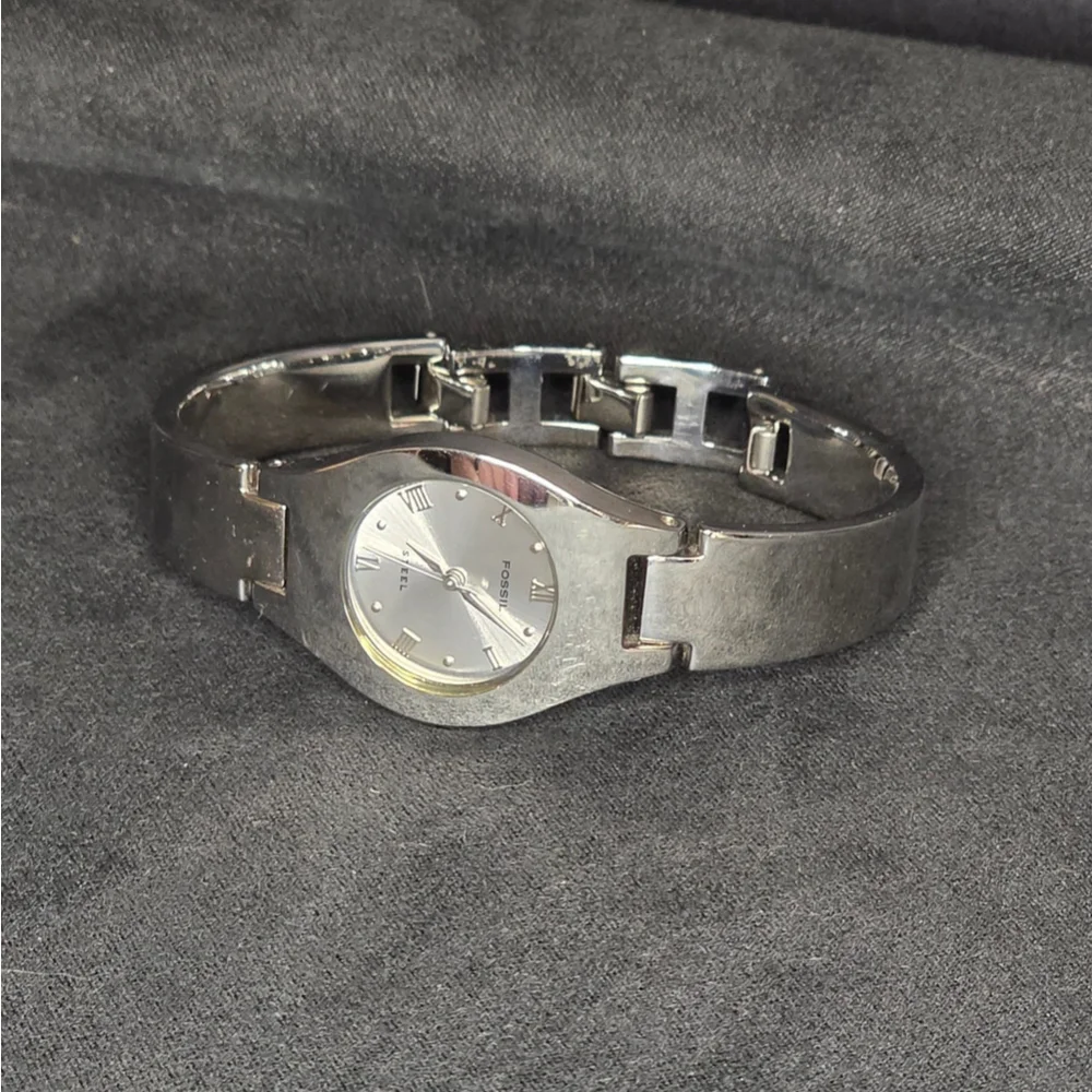 Fossil Steel Watch Women OS Silver Bangle Roman Numeral Elegant